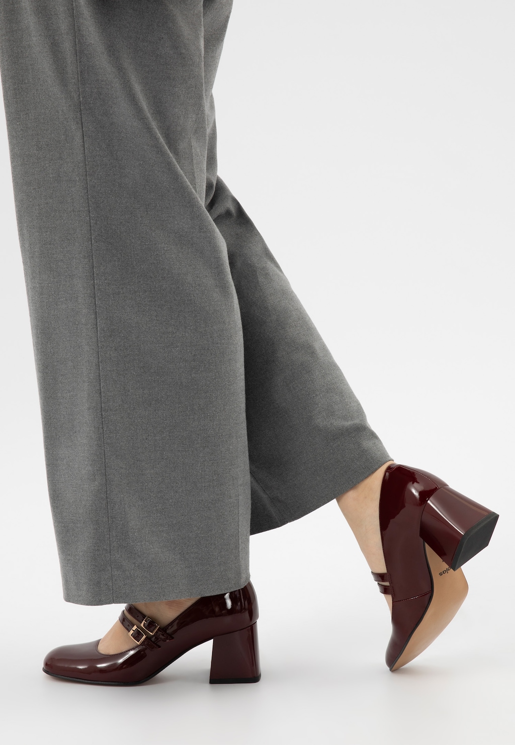 Bordové lakované lodičky Mary Jane na širokom podpätku 35143-35 Widok 8