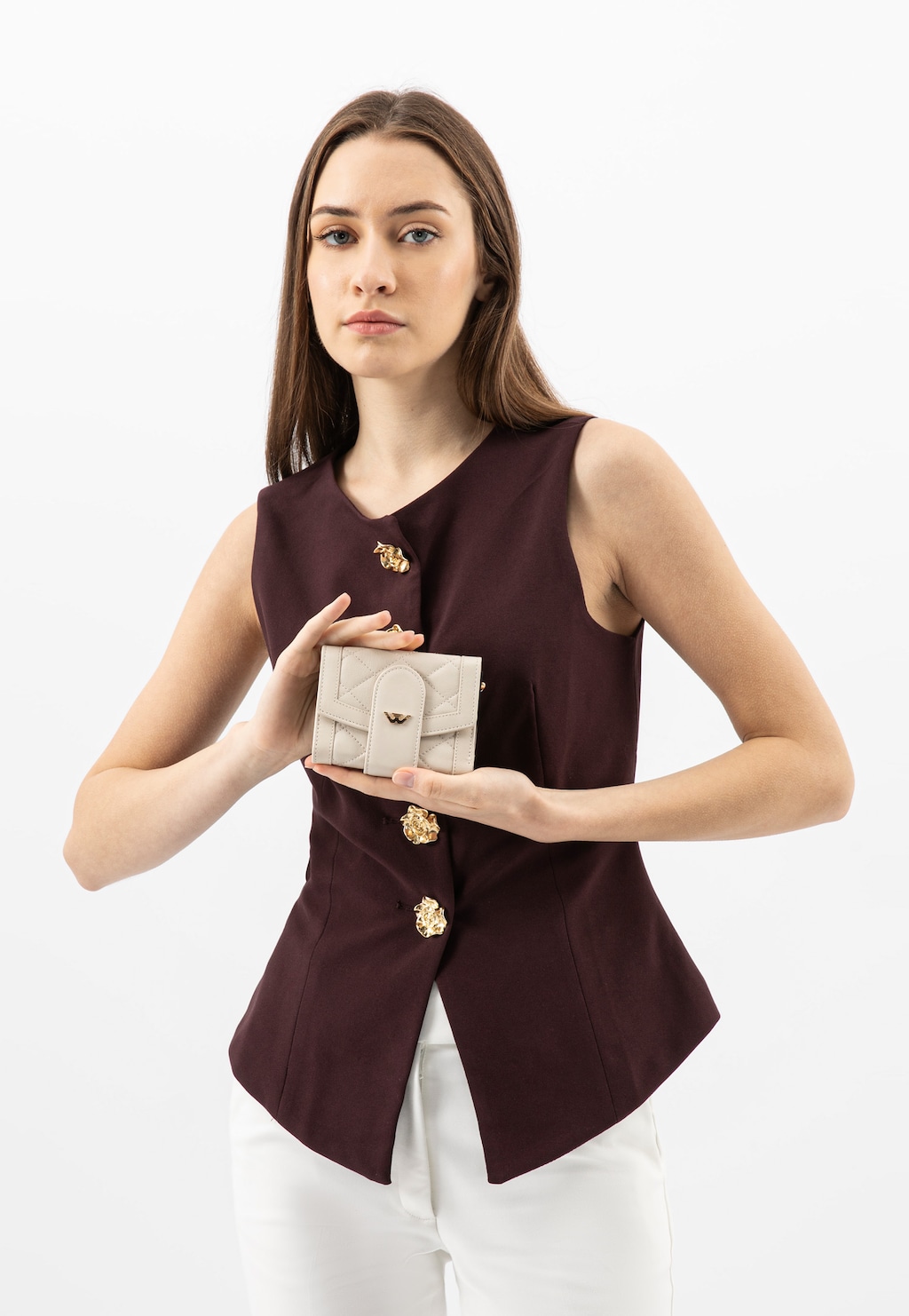 Mały beżowy portfel damski zapinany na zatrzask z przodu 91103-54 Widok 1