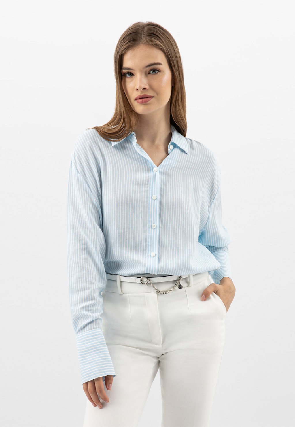 Obojstranný dámsky opasok modro-biely s ozdobnou retiazkou 93100-56 Widok 10