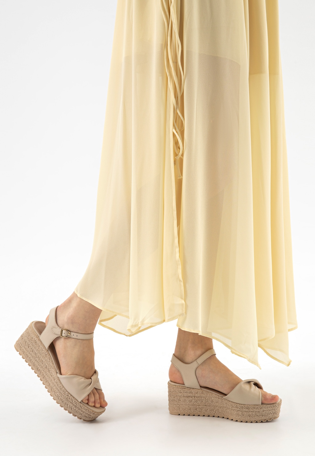 Béžové kožené sandále na kline 76170-54 Widok 7