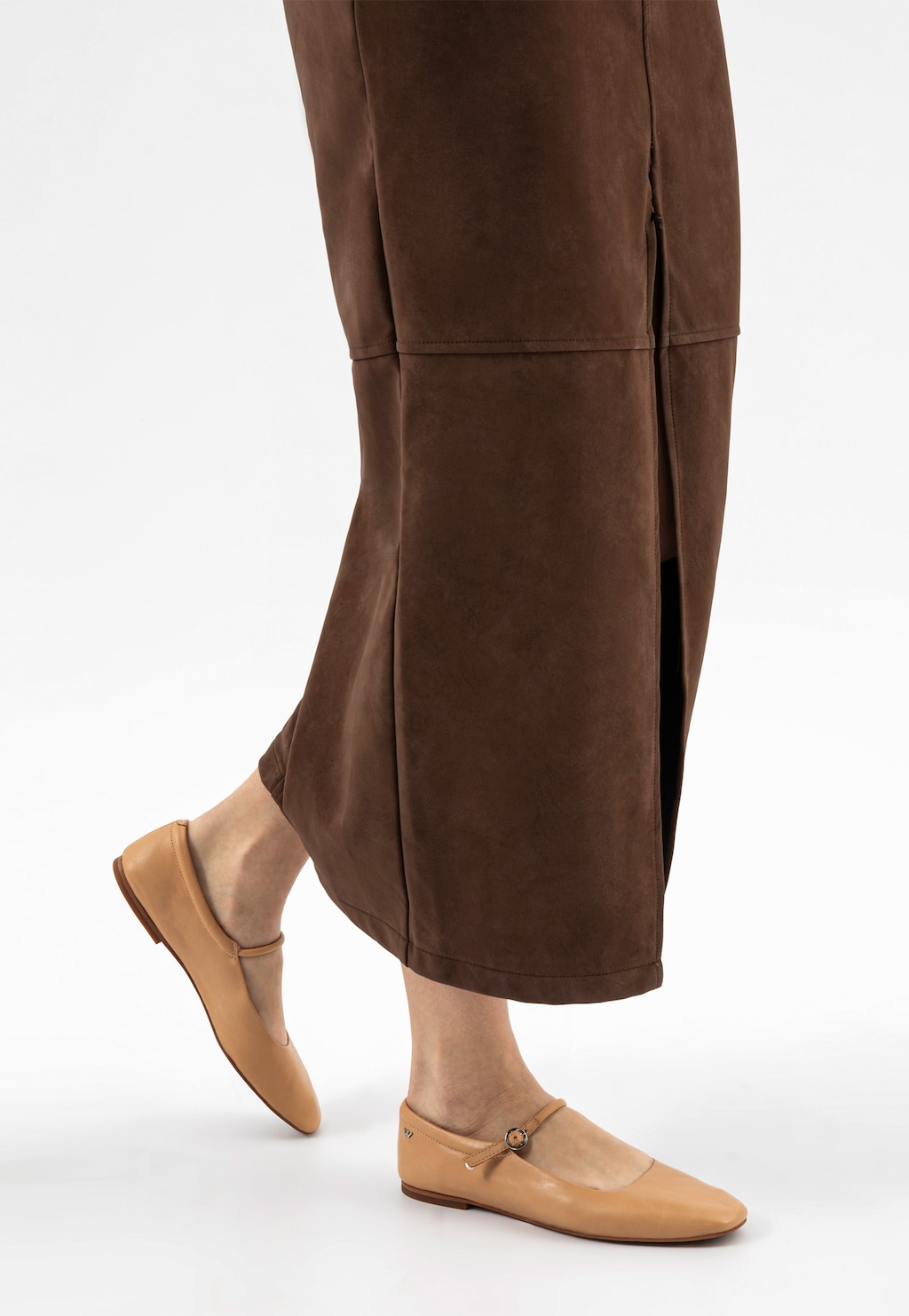 Béžové kožené baleríny s páskem přes nárt 44057-54 Widok 7