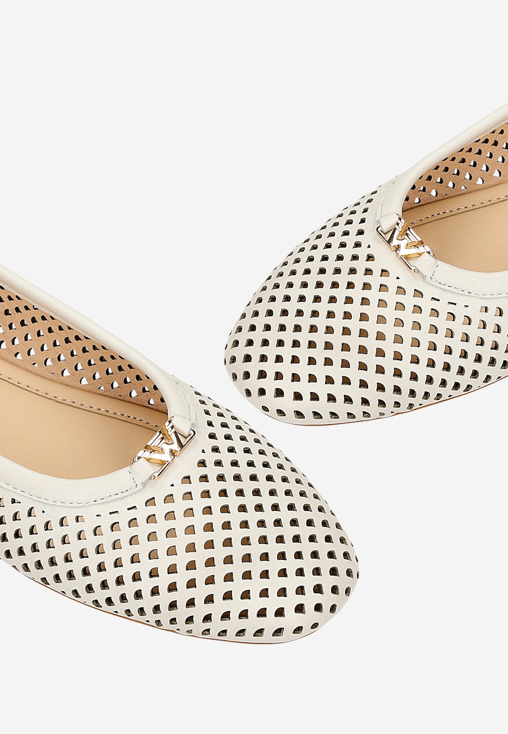Ažúrové dámske balerínky v svetlobéžovej farbe 44056-59 Widok 7