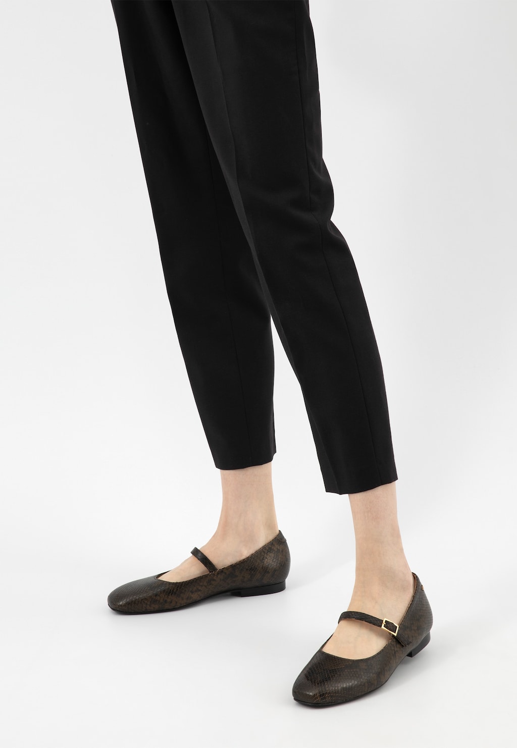 Eleganckie baleriny typu Mary Jane z motywem skóry węża 44055-50 Widok 8