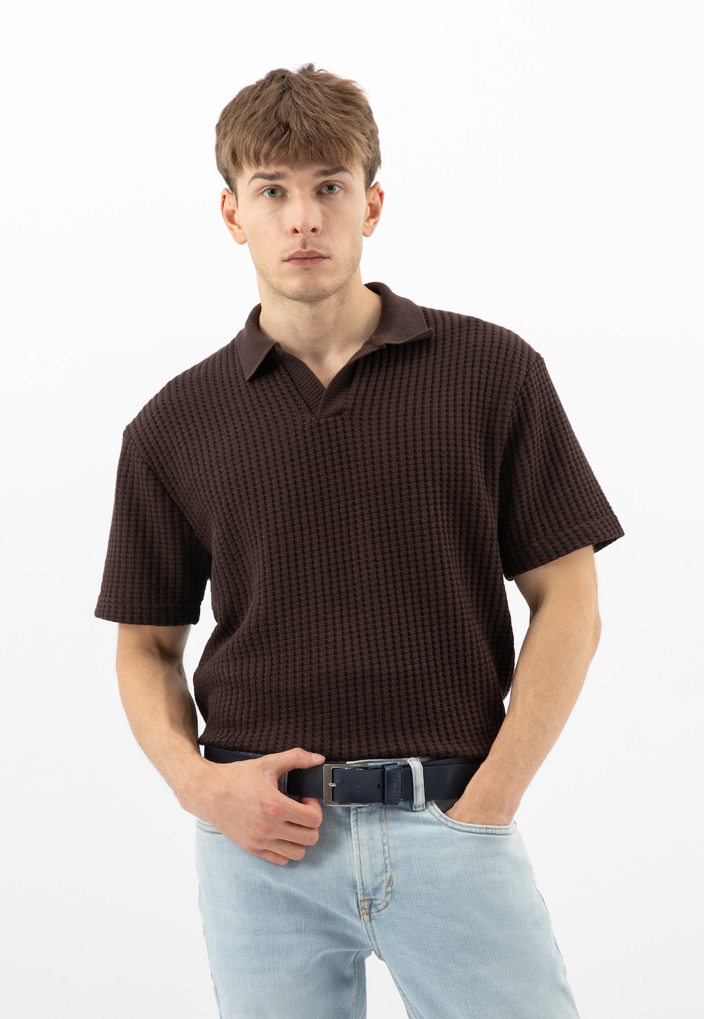 Tmavě modrý kožený pánský pásek se stříbrnou sponou 93078-56 Widok 7