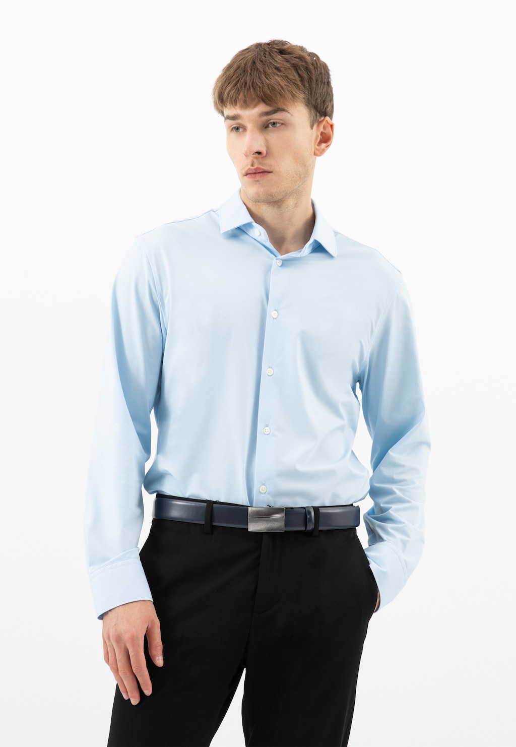 Tmavě modrý kožený pánský opasek s kovovou přezkou 93038-56 Widok 7