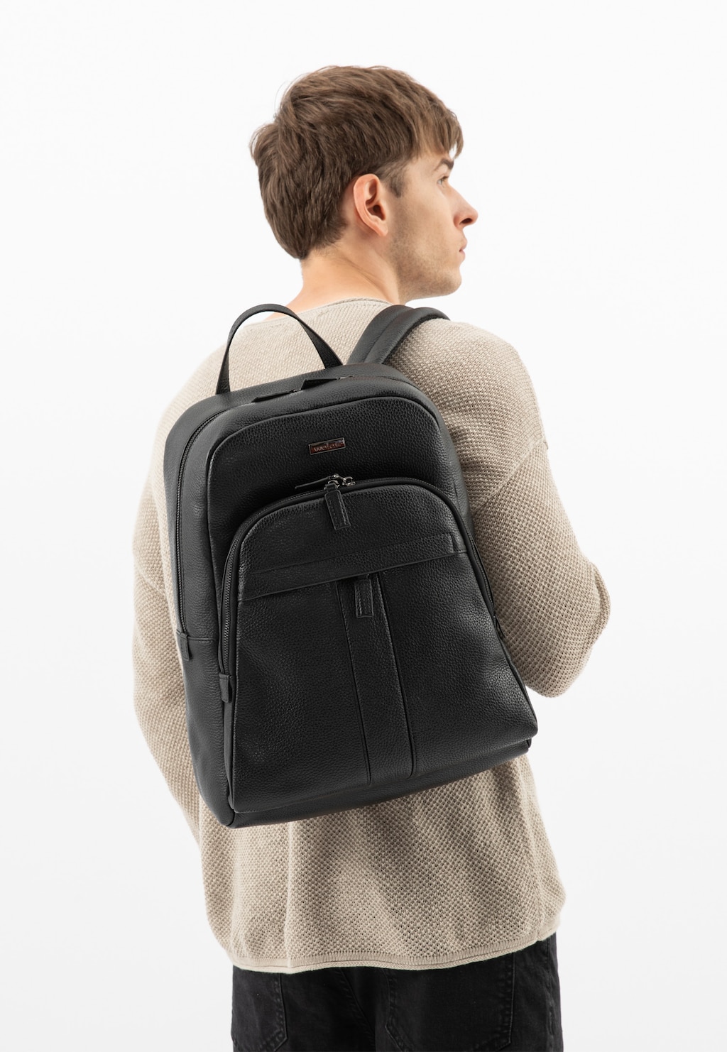 Duży skórzany plecak męski w kolorze czarnym 80373-51 Widok 8