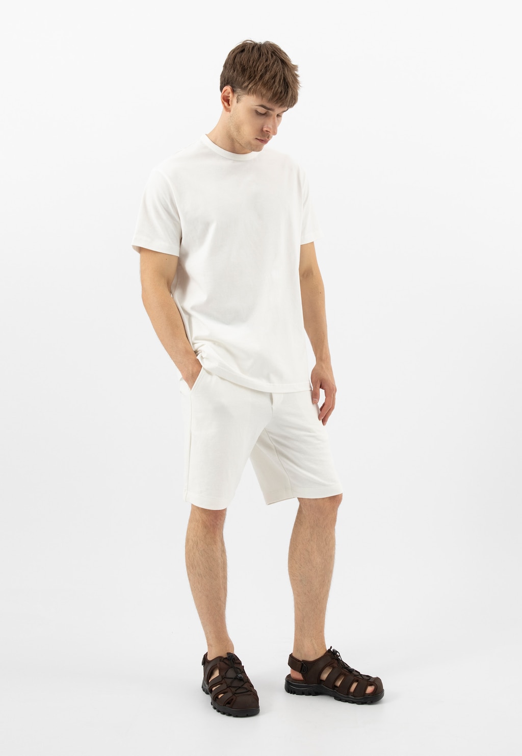 Hnedé uzatvorené pánske sandále z crazy horse kože 29016-92 Widok 10