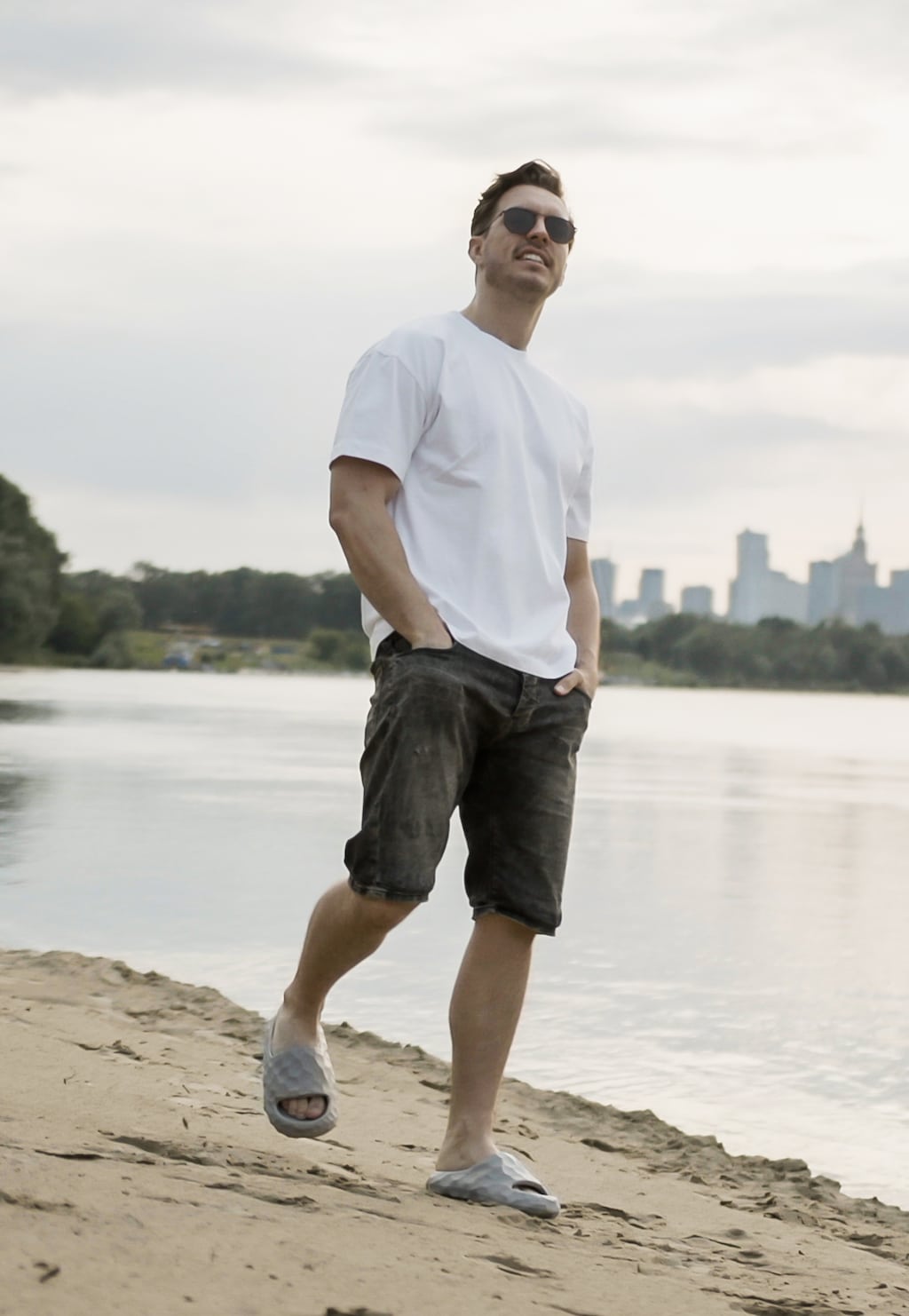 Moderné sivé šľapky s geometrickou štruktúrou RELAKS R34007-10 R34007-10 Widok 1