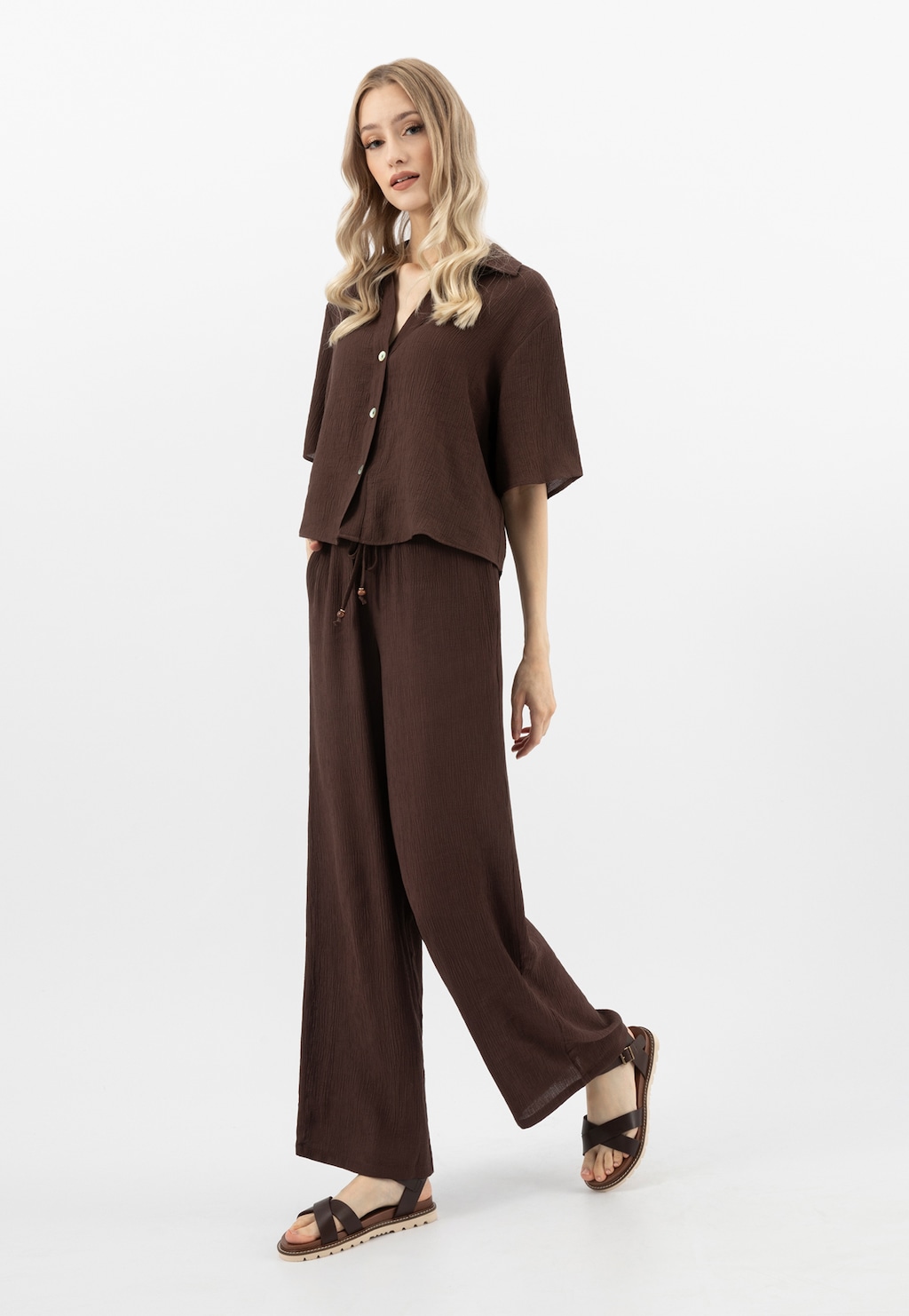 Hnědé dámské sandály z pravé kůže 76196-52 Widok 1