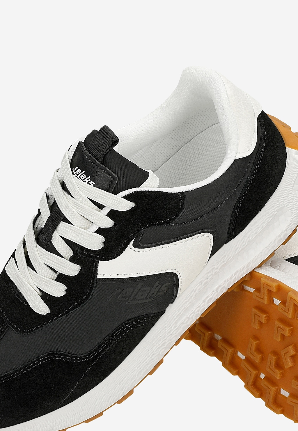 Černo-bílé tenisky RELAKS R46175-11 Widok 7