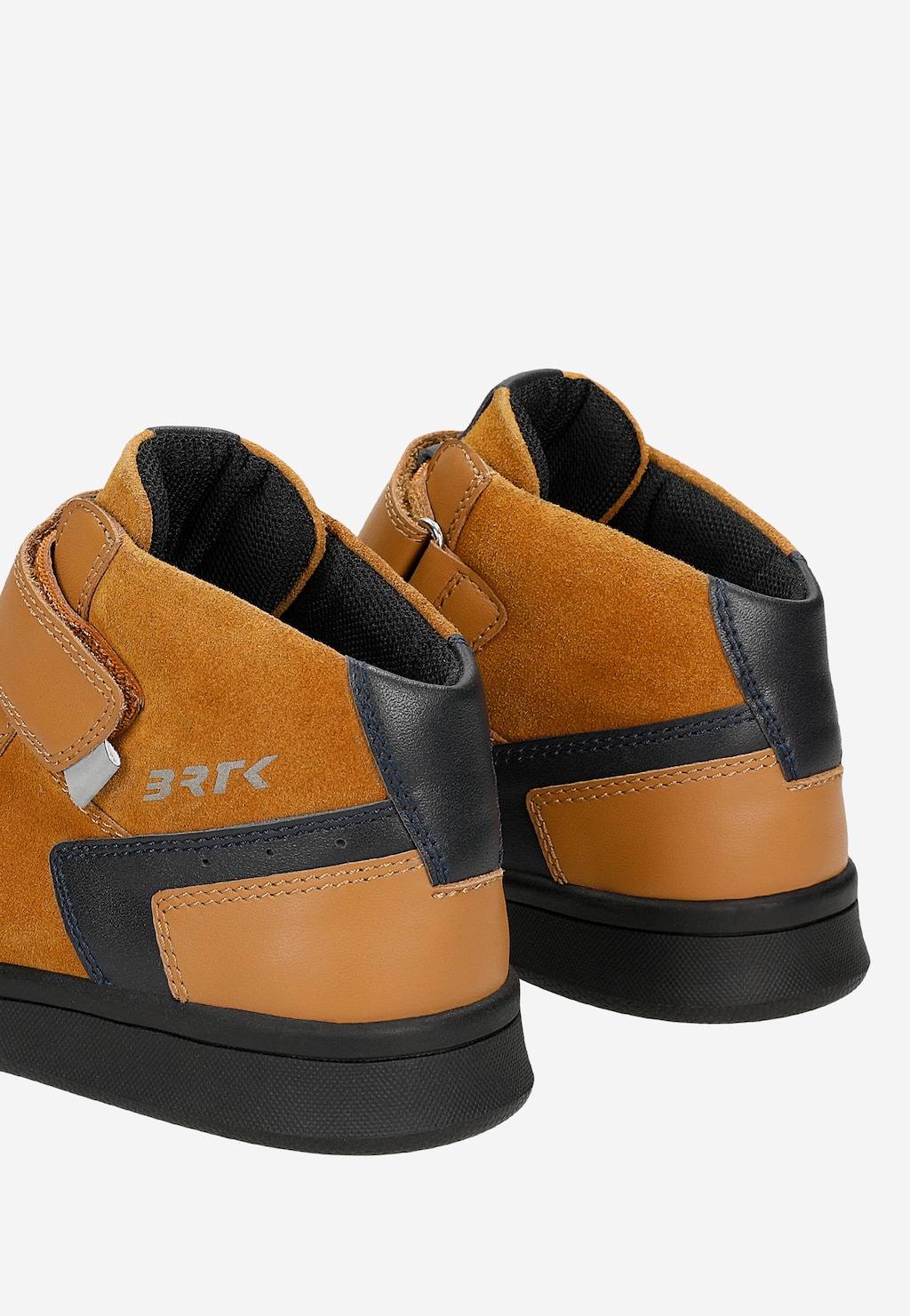 Skórzane trzewiki chłopięce ponad kostkę BARTEK 86317-73 Widok 7