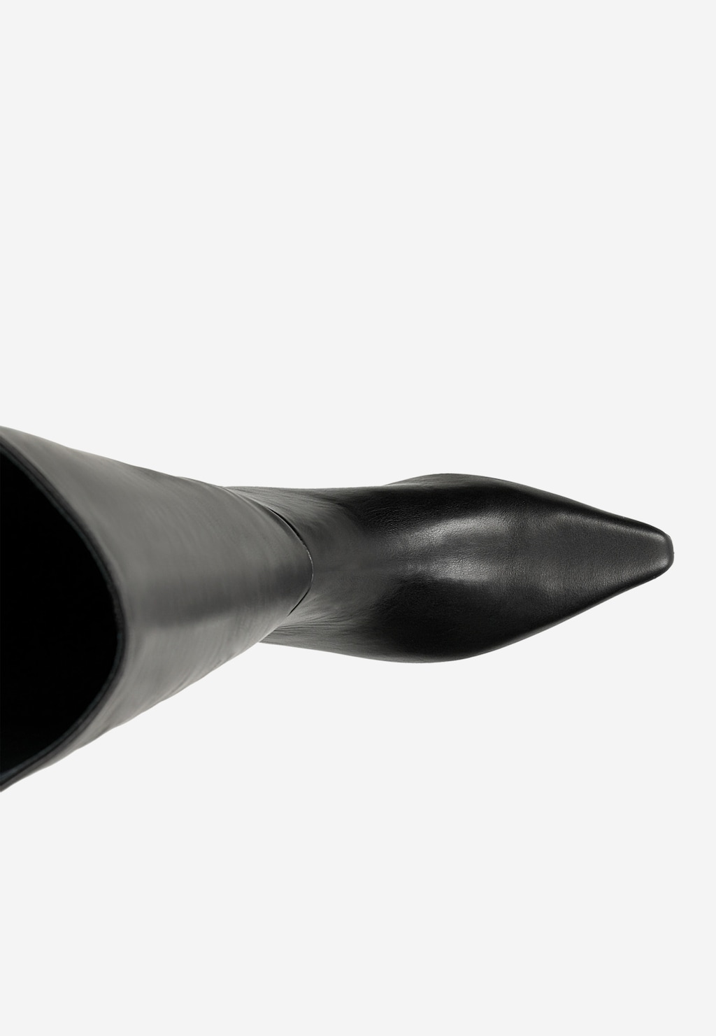 Czarne skórzane kozaki damskie na niskim obcasie 71119-51 Widok 4