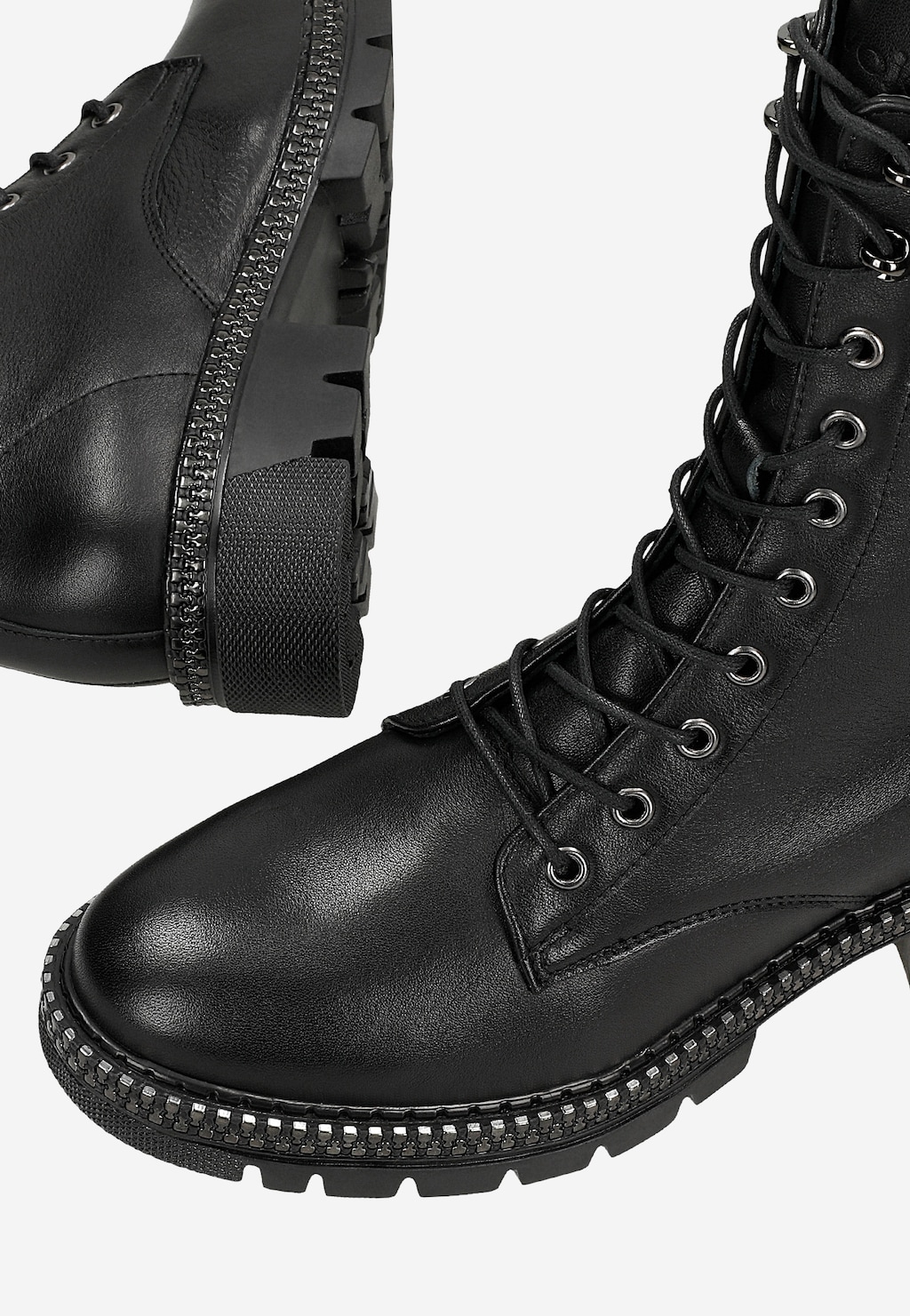 Czarne ocieplane trzewiki damskie ze skóry licowej 64113-59 Widok 6