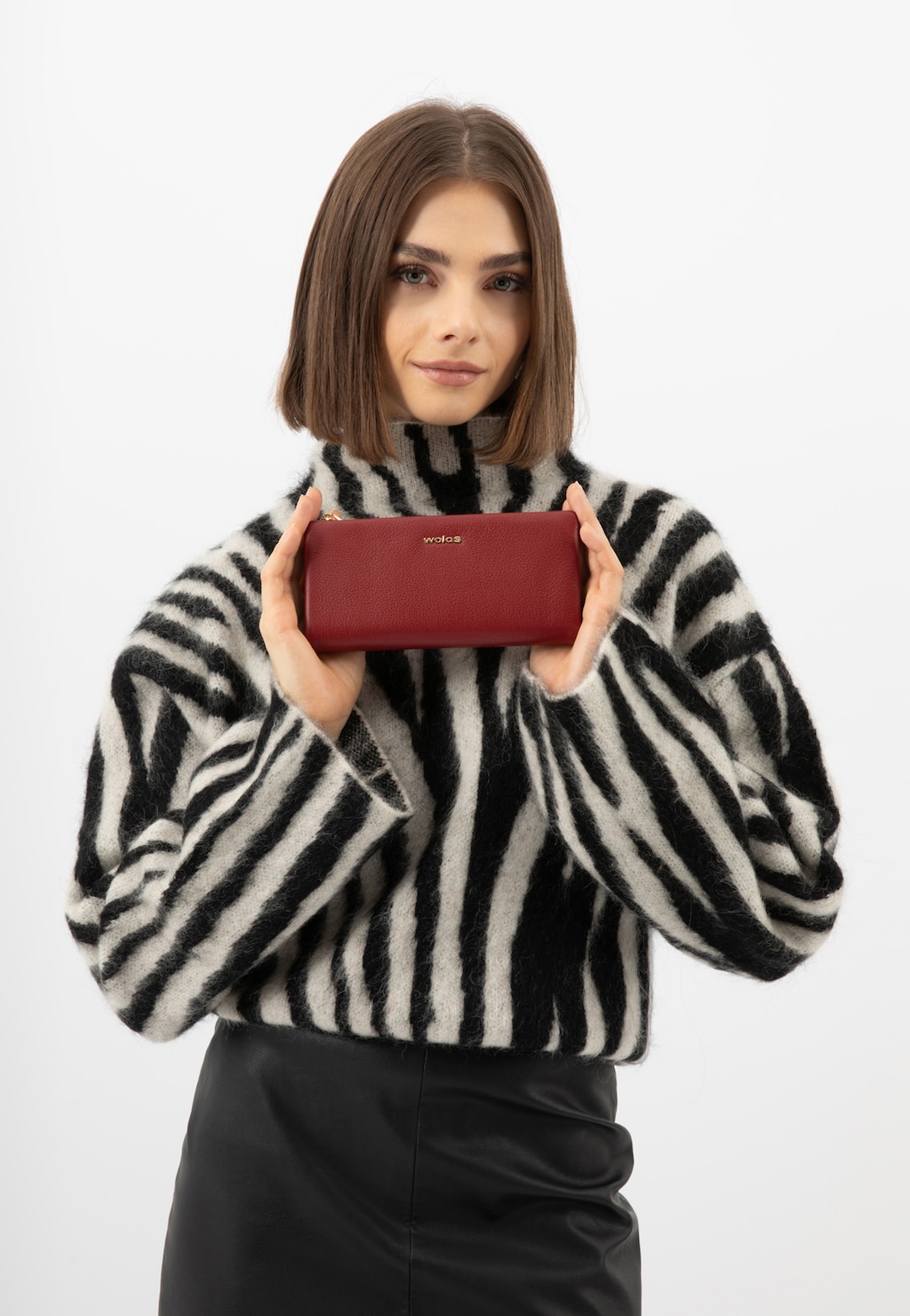 Bordowy portfel damski z klapką na magnesy 91126-55 Widok 9