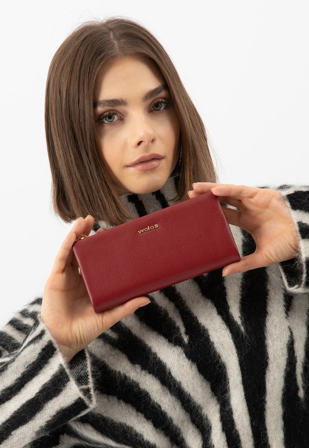 Bordowy portfel damski z klapką na magnesy 91126-55 Widok 1