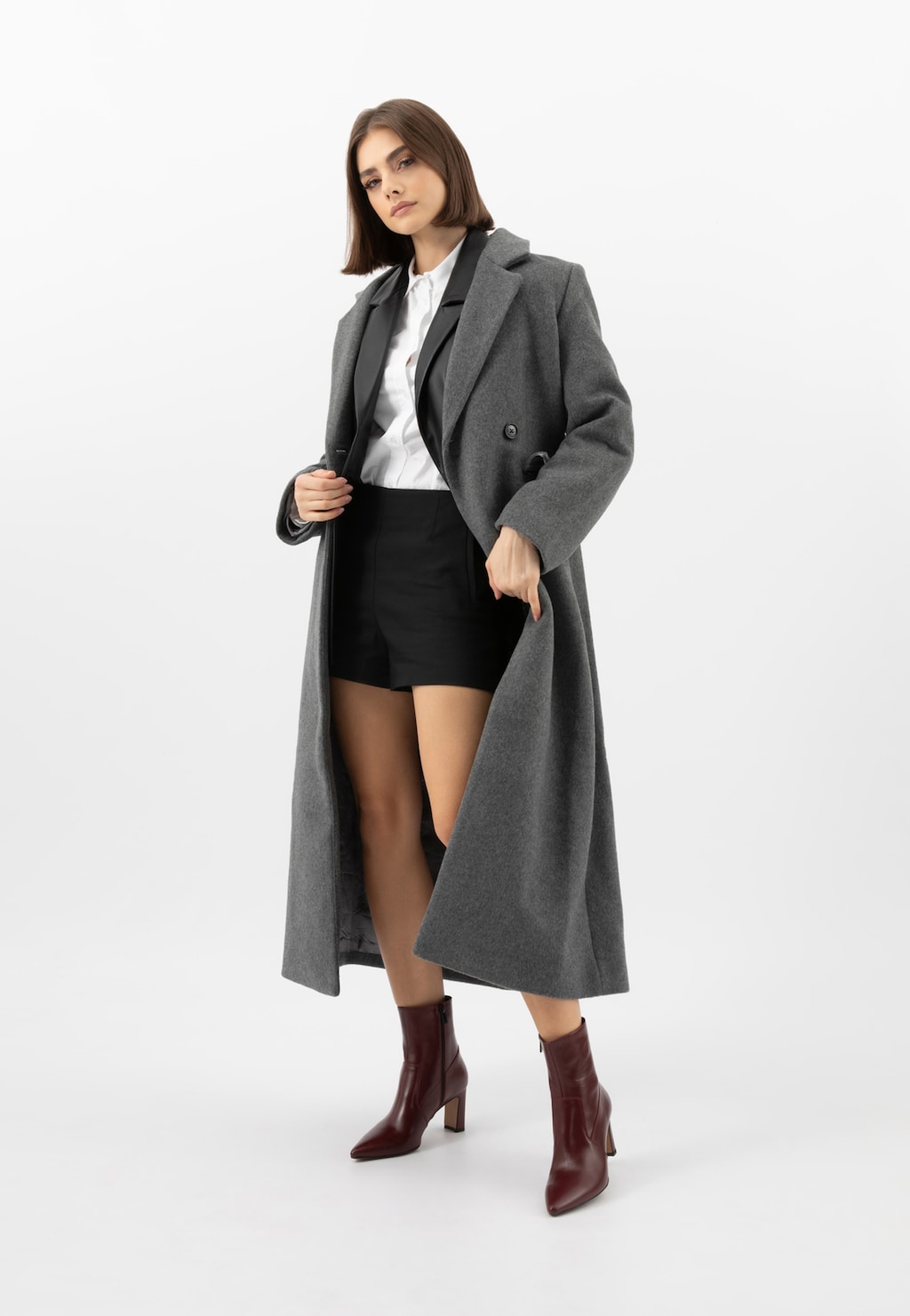 Bordowe skórzane botki na słupku 55316-55 Widok 10