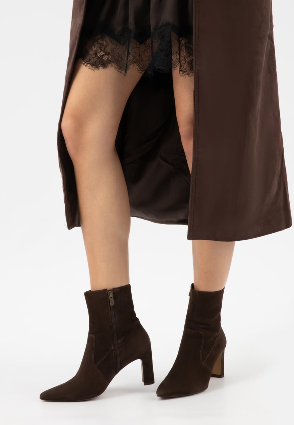 Hnedé elegantné kotníkové čižmy na podpätku 55316-62 Widok 8