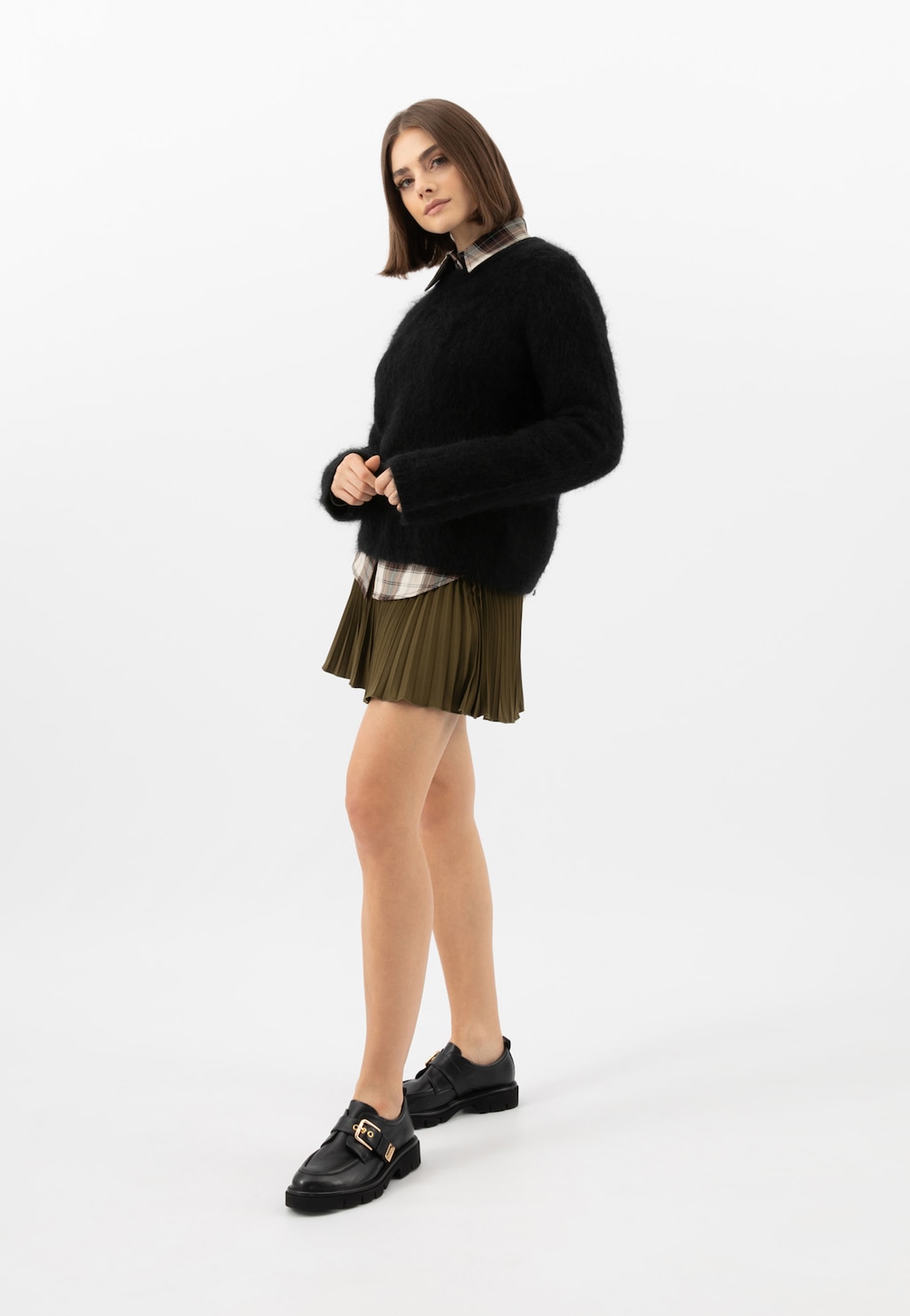 Černé dámské lordky se zlatou přezkou 46350-51 Widok 1