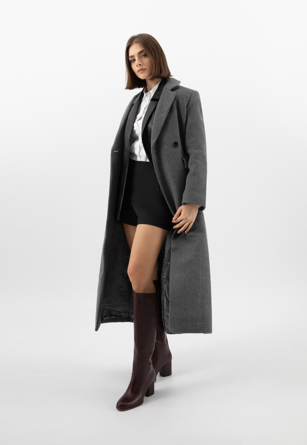 Bordowe skórzane kozaki damskie na słupku 71136-55 Widok 1