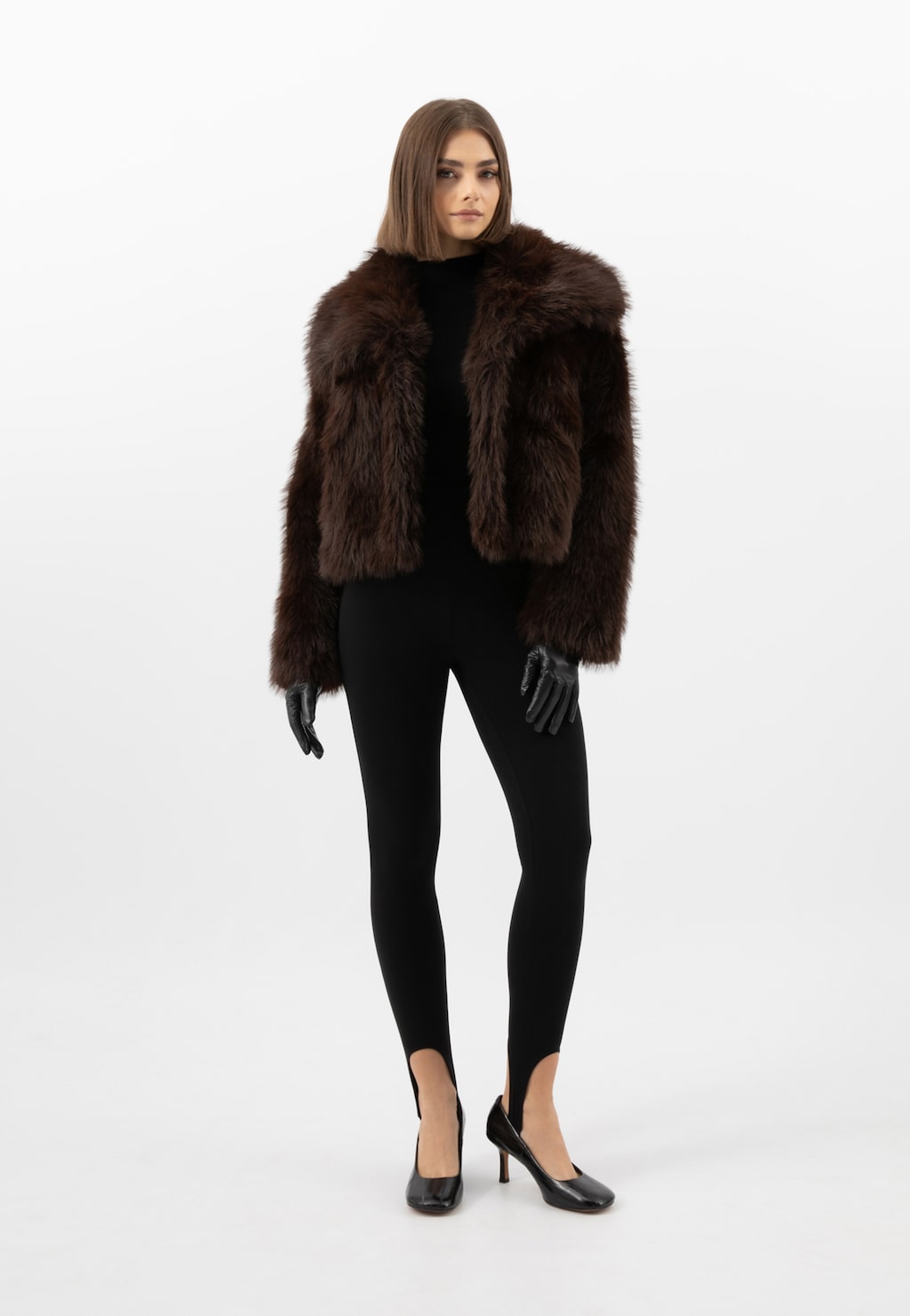 Czółenka damskie ze skóry licowej z ozdobnymi przeszyciami 35177-51 Widok 1