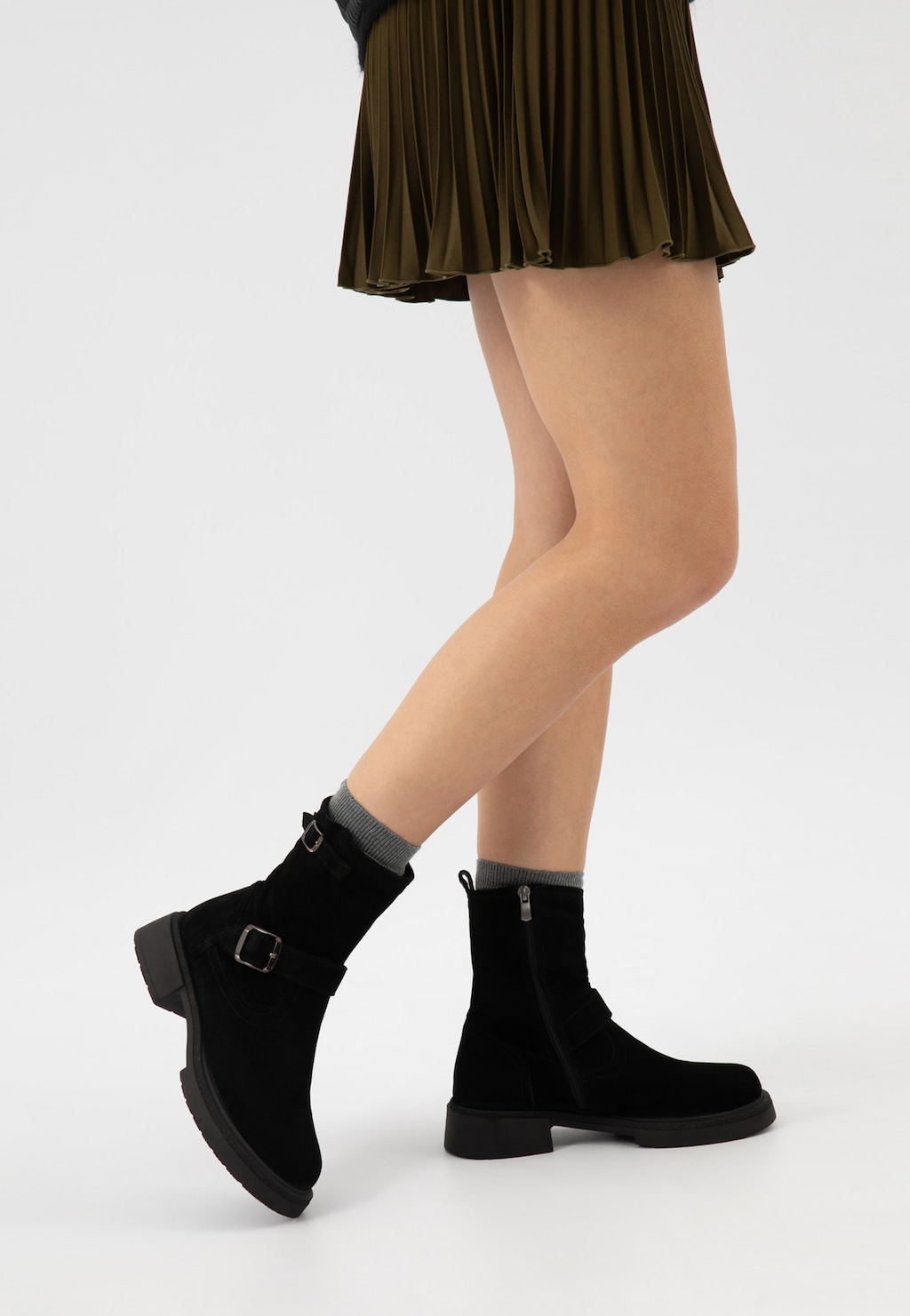 Czarne botki ocieplane dzianiną futerkową 55341-61 Widok 8