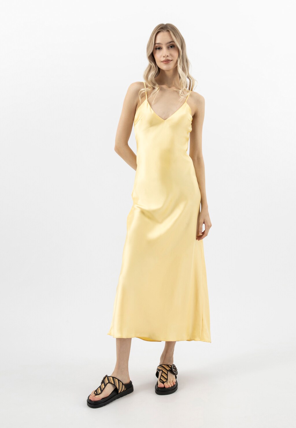 Černé žabky s rafií a ozdobnou přezkou 74153-80 Widok 9