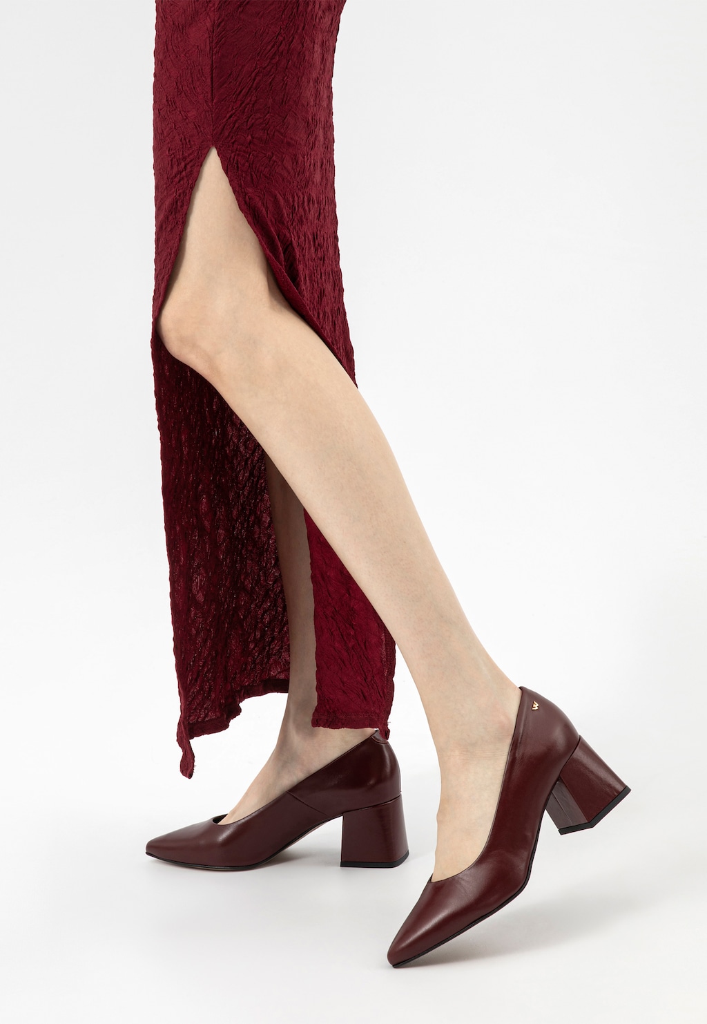 Bordové kožené dámské lodičky na širokém podpatku 35173-55 Widok 8