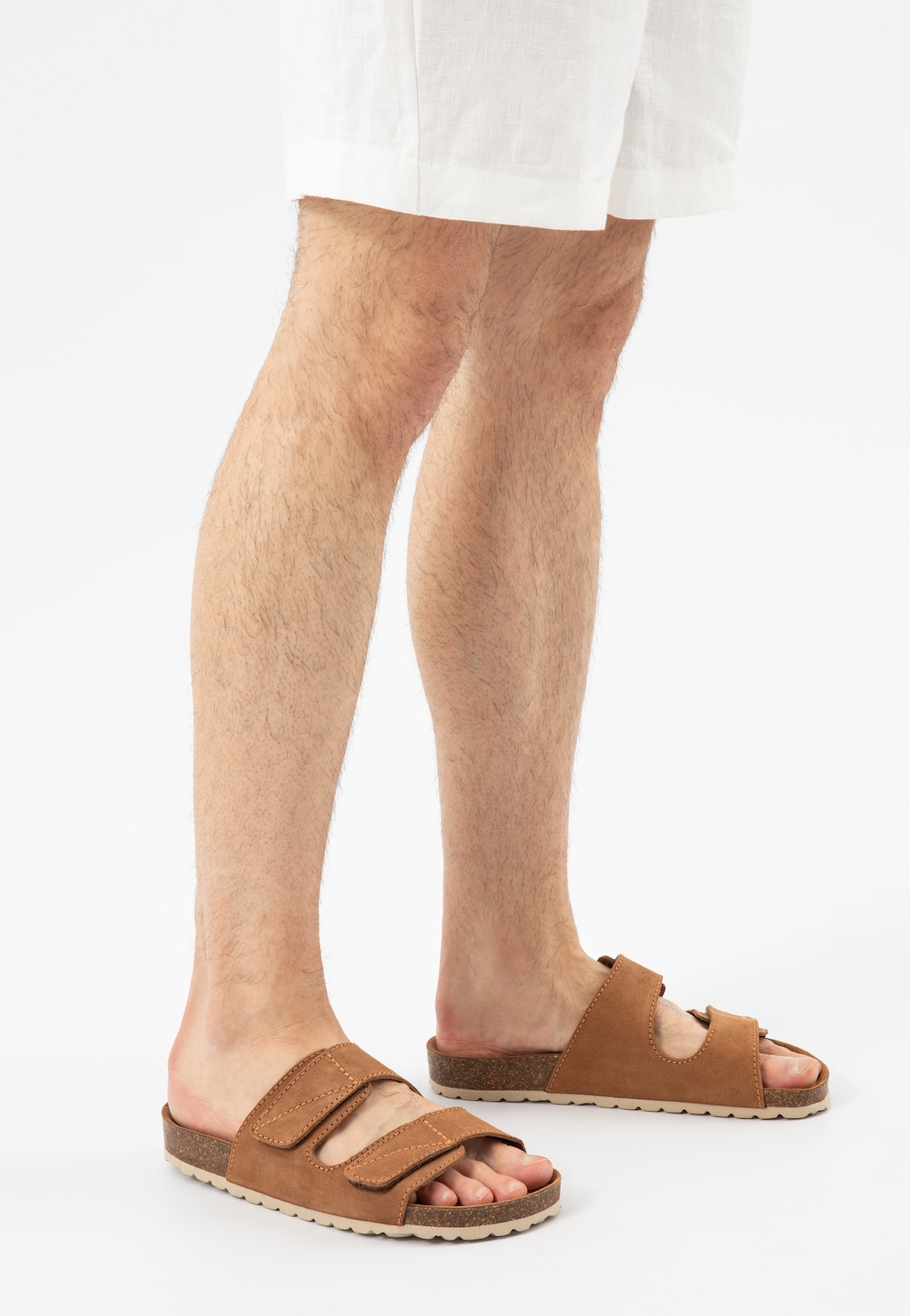 Jasnobrązowe klapki męskie na korku zapinane na rzepy 32024-63 Widok 7