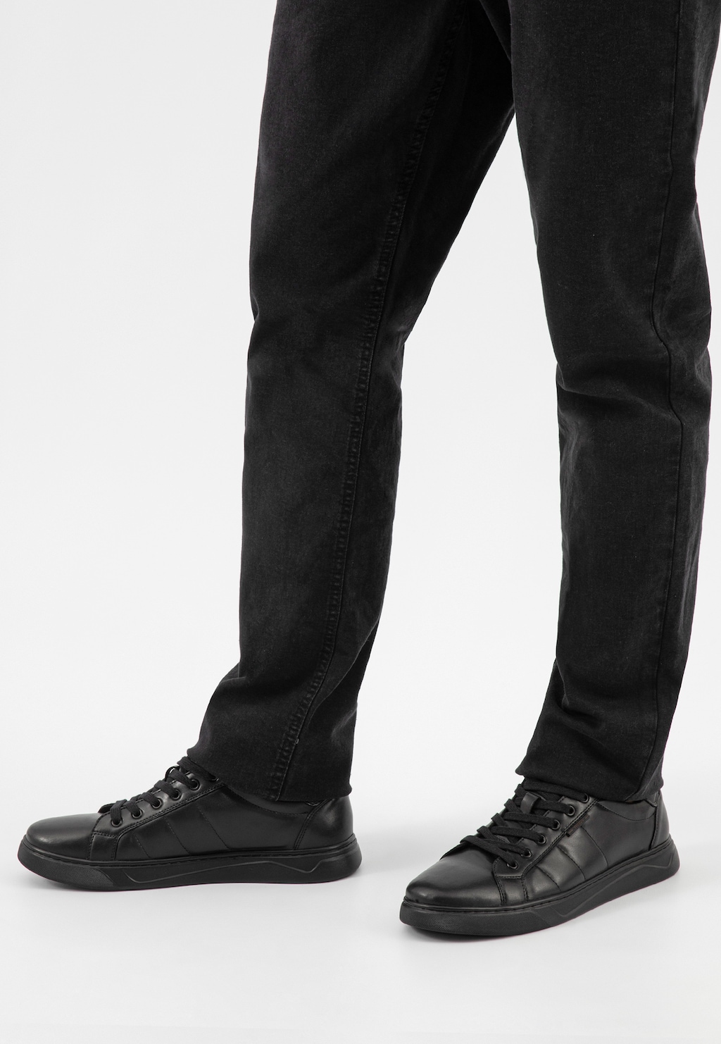 Czarne skórzane trampki męskie 10247-51 Widok 8