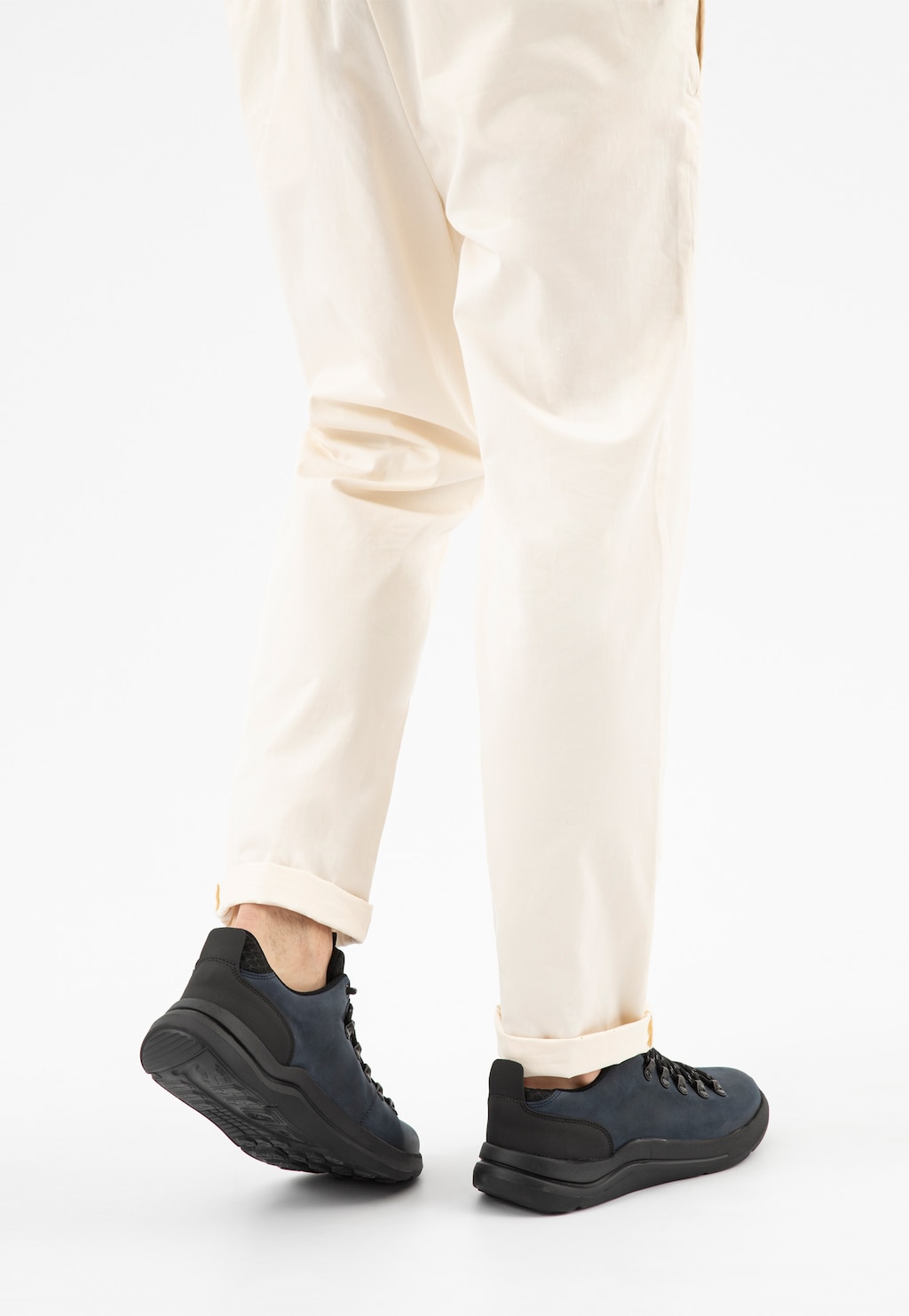 Granatowe męskie półbuty trekkingowe niskie 10260-76 Widok 8