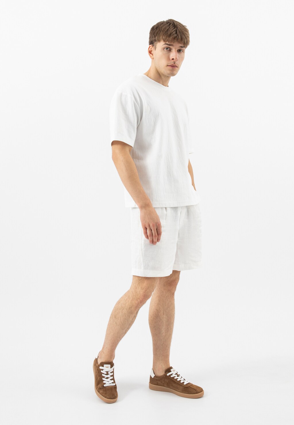 Světle hnědé pánské tenisky s bílými detaily 10251-63 Widok 9