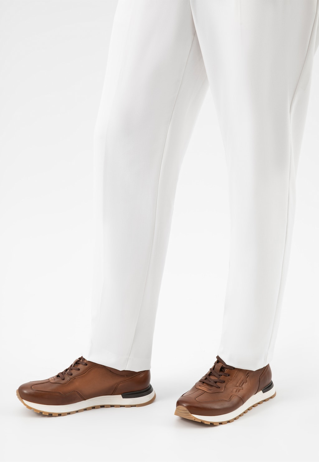 Světle hnědé pánské sneakery z lícové kůže 10201-53 Widok 8