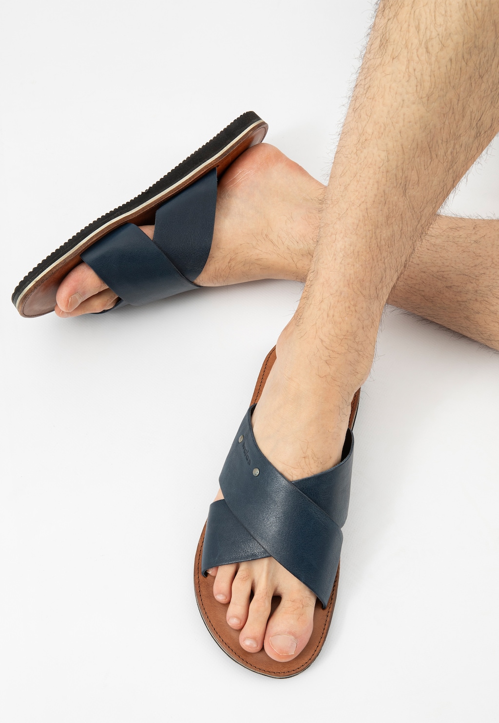 Granatowe męskie klapki ze skóry licowej 9259-56 Widok 7