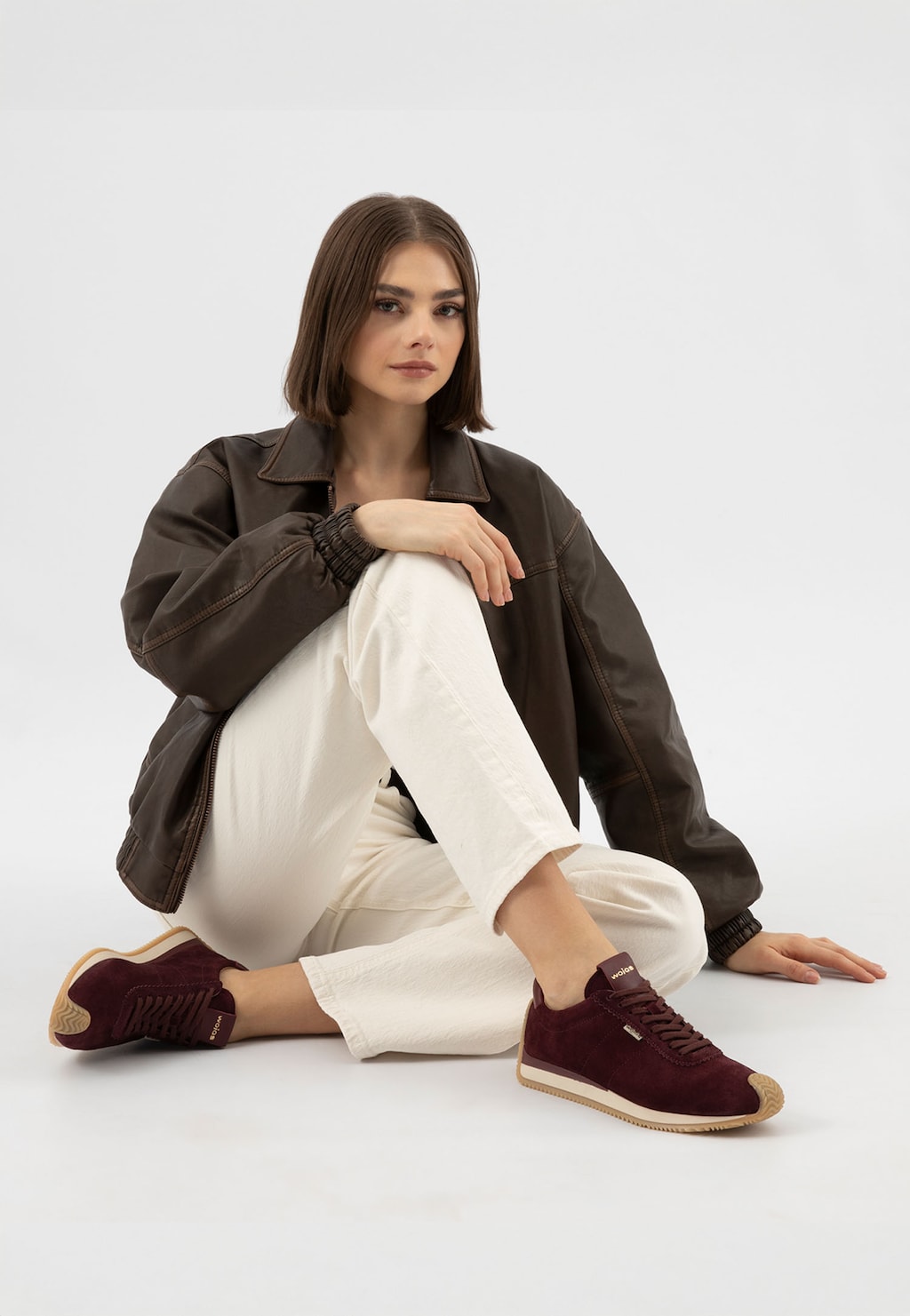 Bordové dámské tenisky z velurové štípané kůže 46368-75 Widok 9