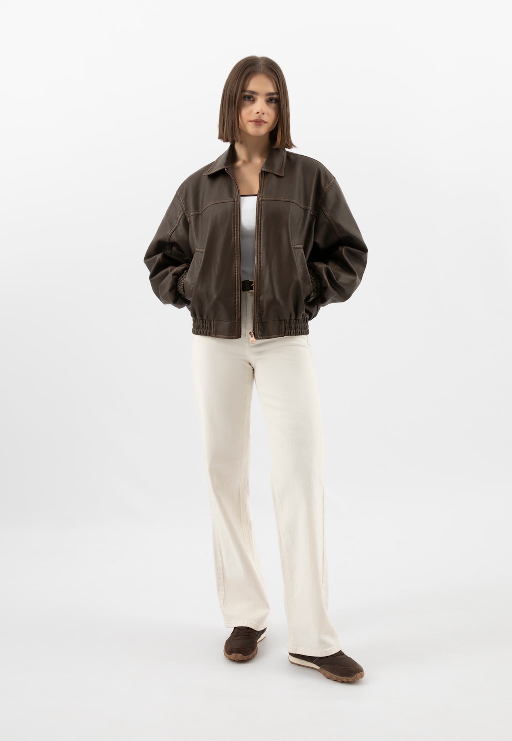 Sneakersy damskie w czekoladowym odcieniu 46374-82 Widok 9