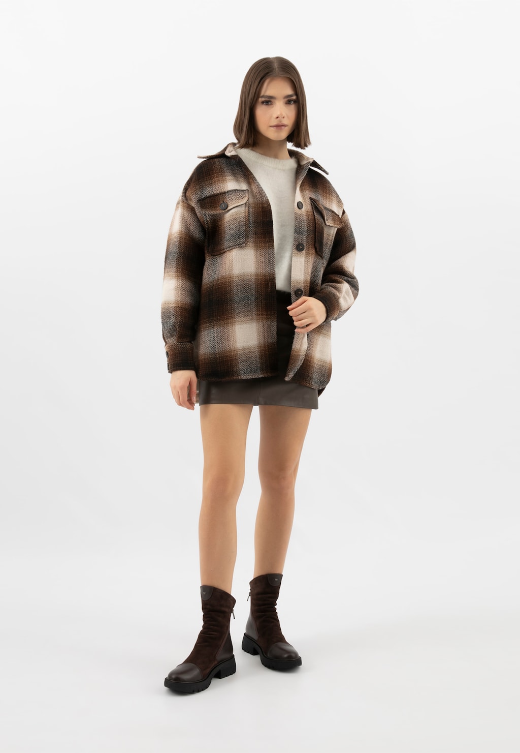 Brązowe botki z łączonych skór z zamkiem po boku 55246-72 Widok 9