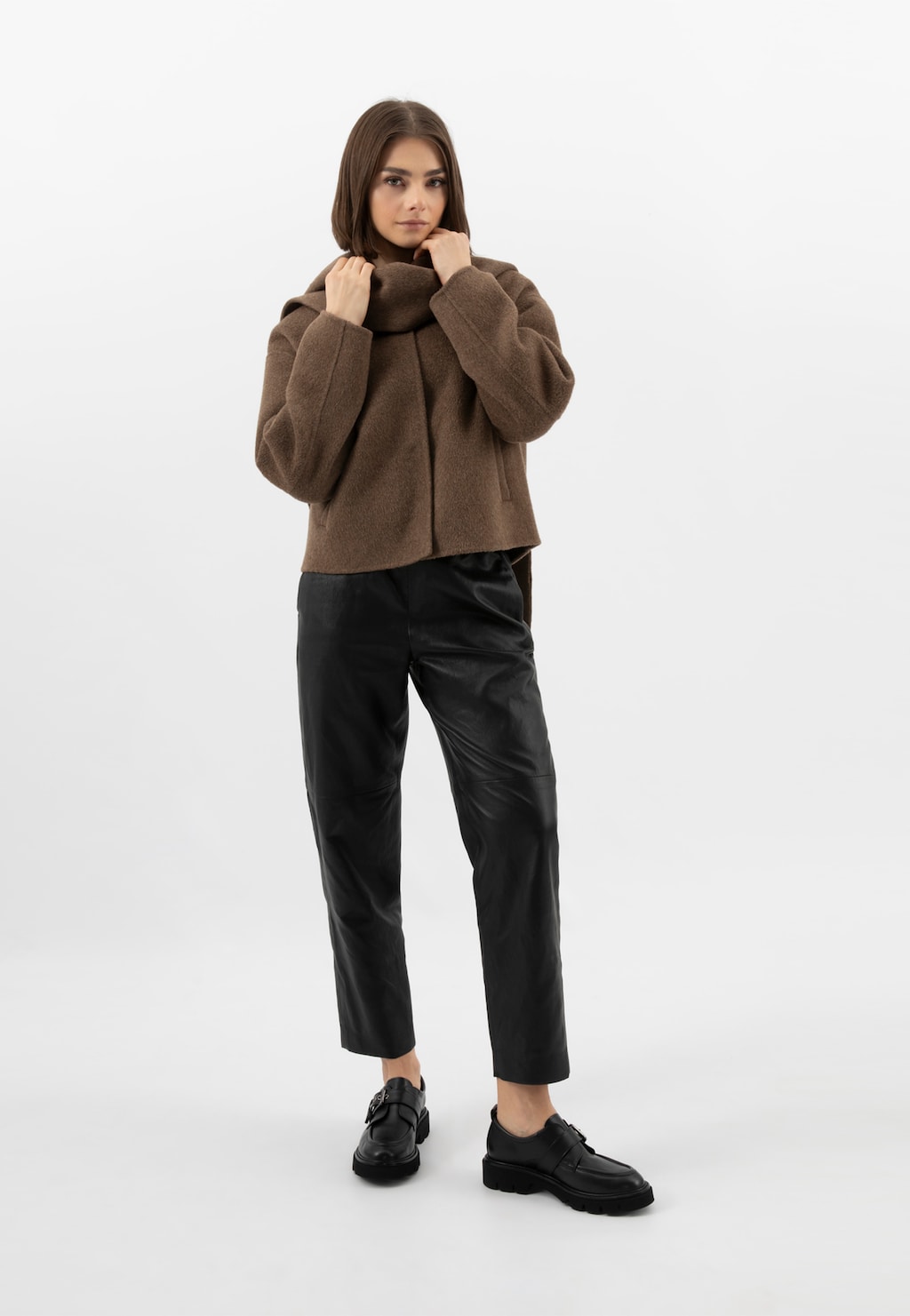 Čierne kožené monky s jednou prackou 46350-50 Widok 9