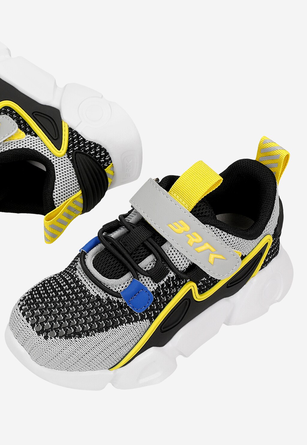 Čierno-sivé sieťované chlapčenské tenisky so žltými prvkami BARTEK 87007-18 Widok 8