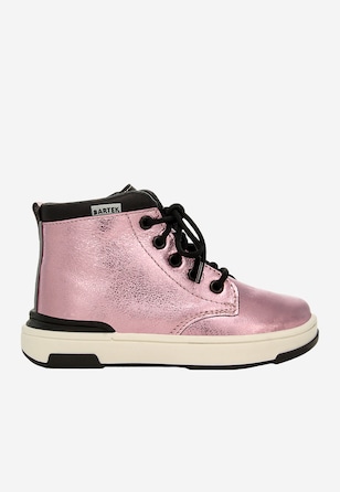 Dievčenské kotníkové topánky BARTEK v metalickej ružovej farbe