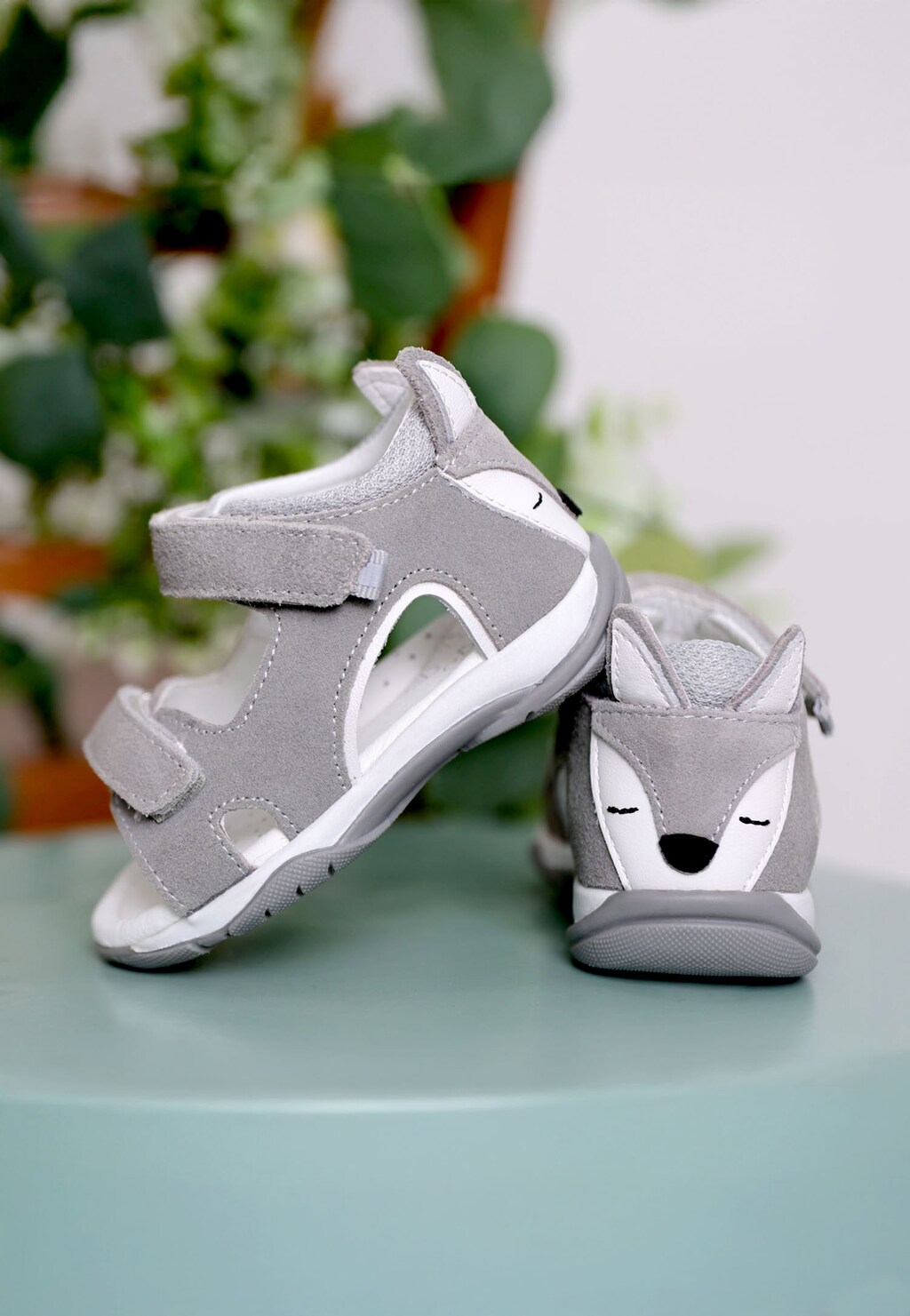 Šedé dětské sandály s aplikací vlka na patě BARTEK 84411-80 Widok 11