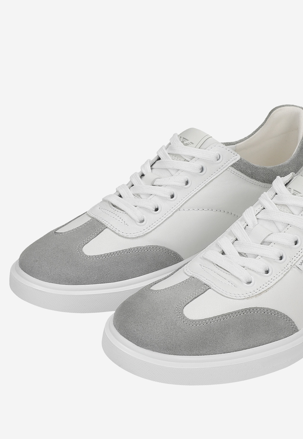 Białe trampki męskie z szarymi wstawkami 10302-79 Widok 6