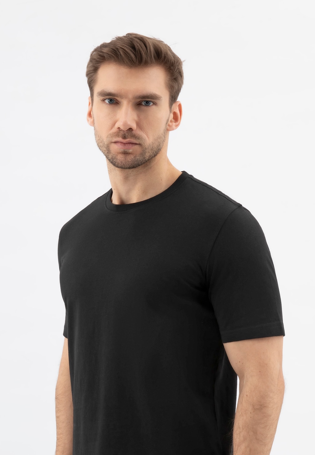Czarna bawełniana koszulka męska RELAKS R93001-41 Widok 3
