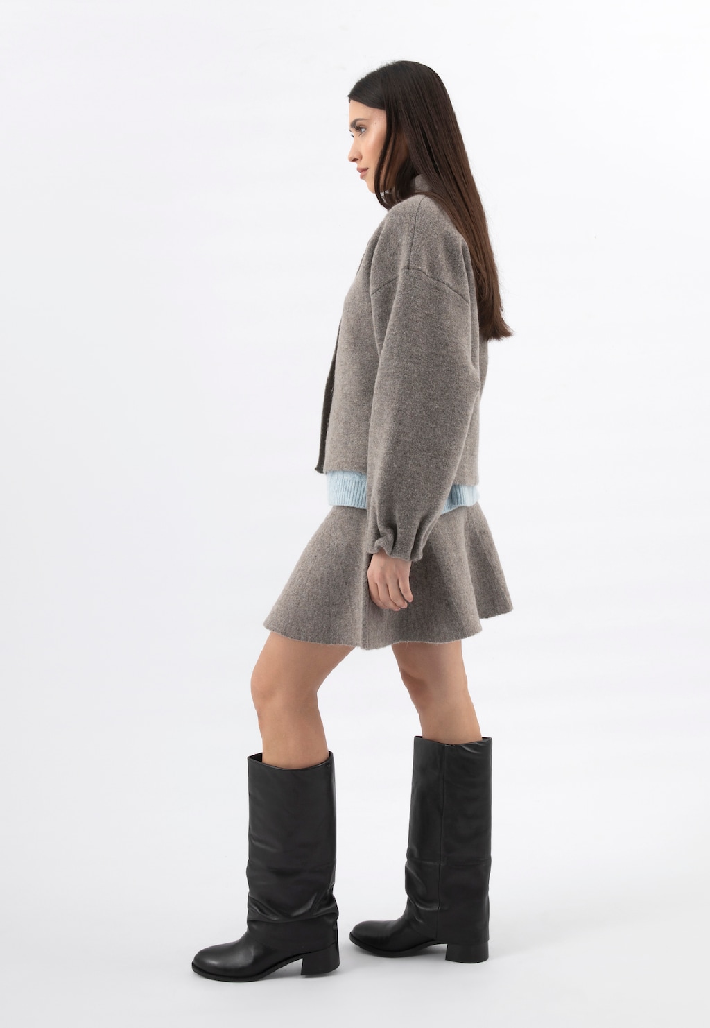 Dámske kožené čižmy s vysokým zvrškom a jemným riasením 71142-51 Widok 9