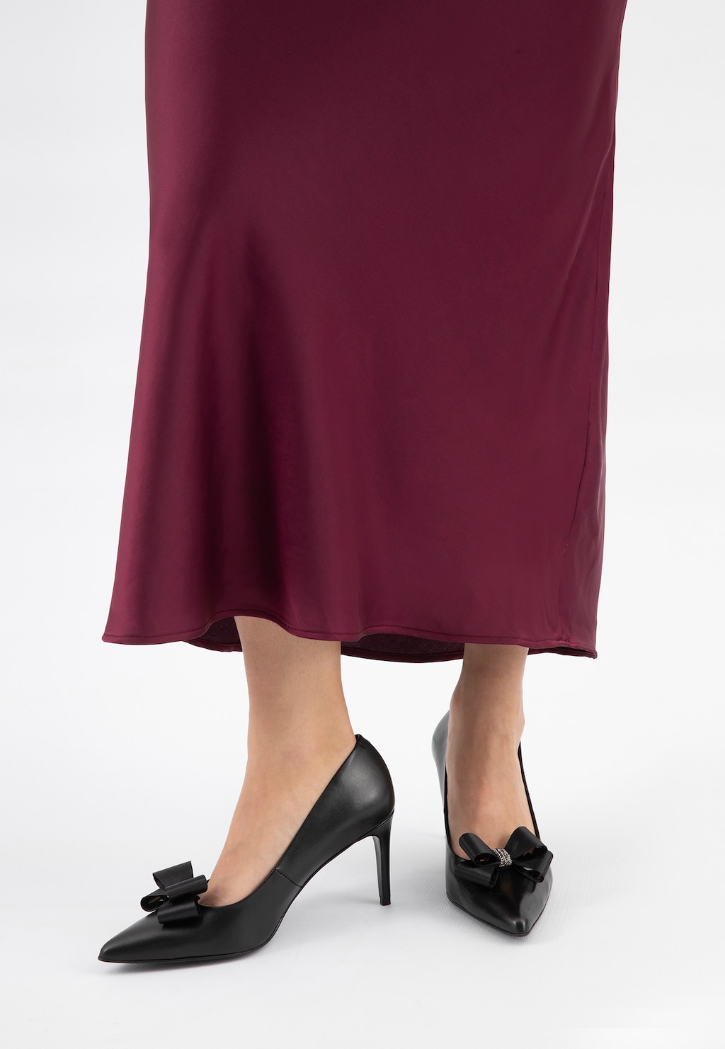 Černá mašle na boty se stříbrnou aplikací 98539-11 Widok 5