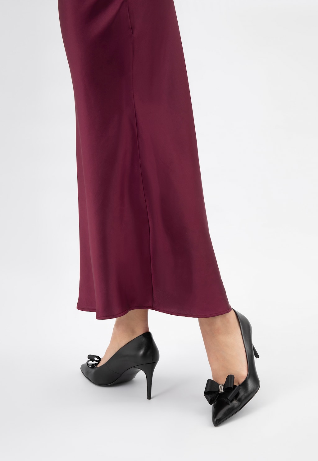 Černá mašle na boty se stříbrnou aplikací 98539-11 Widok 6