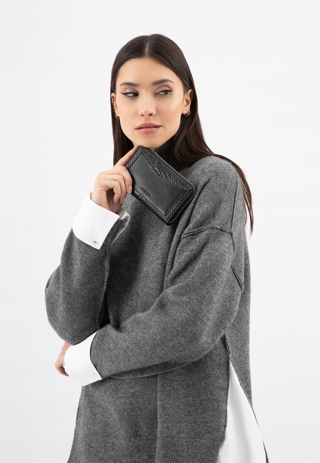 Černá dámská peněženka z tlačené lícové kůže 91065-51 Widok 1