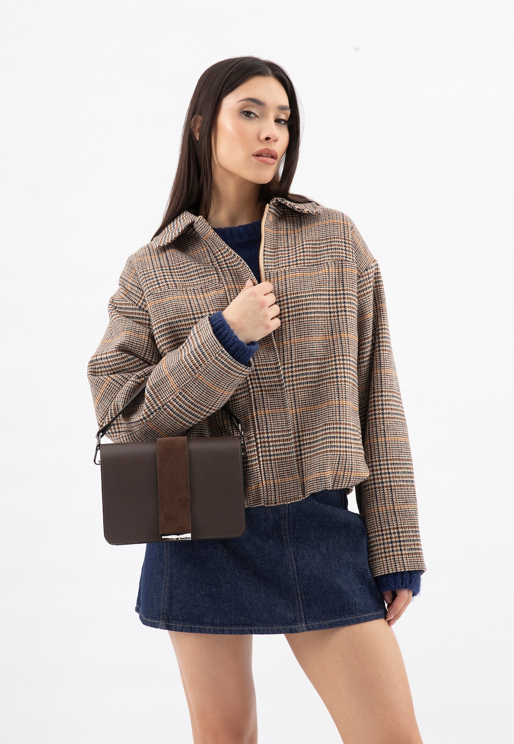 Tmavohnedá čokoládová dámska kabelka crossbody 80187-72 Widok 1