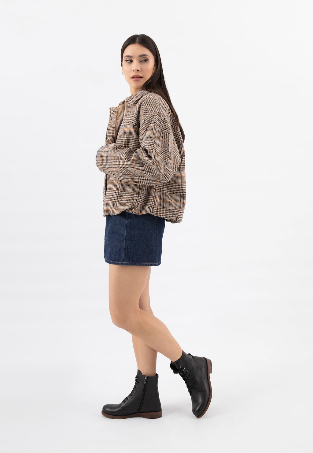 Čierne dámske kotníkové topánky z lícovej kože 64150-51 Widok 1