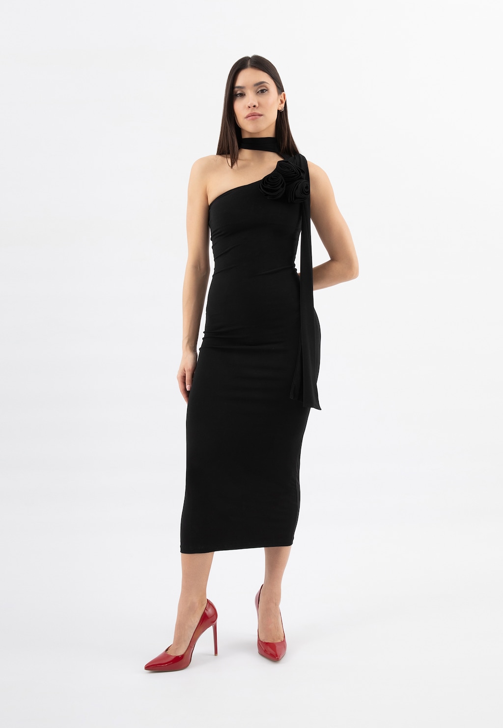 Pocit sebavedomia s dámskymi lodičkami v odtieňoch červenej 35053-55 Widok 8