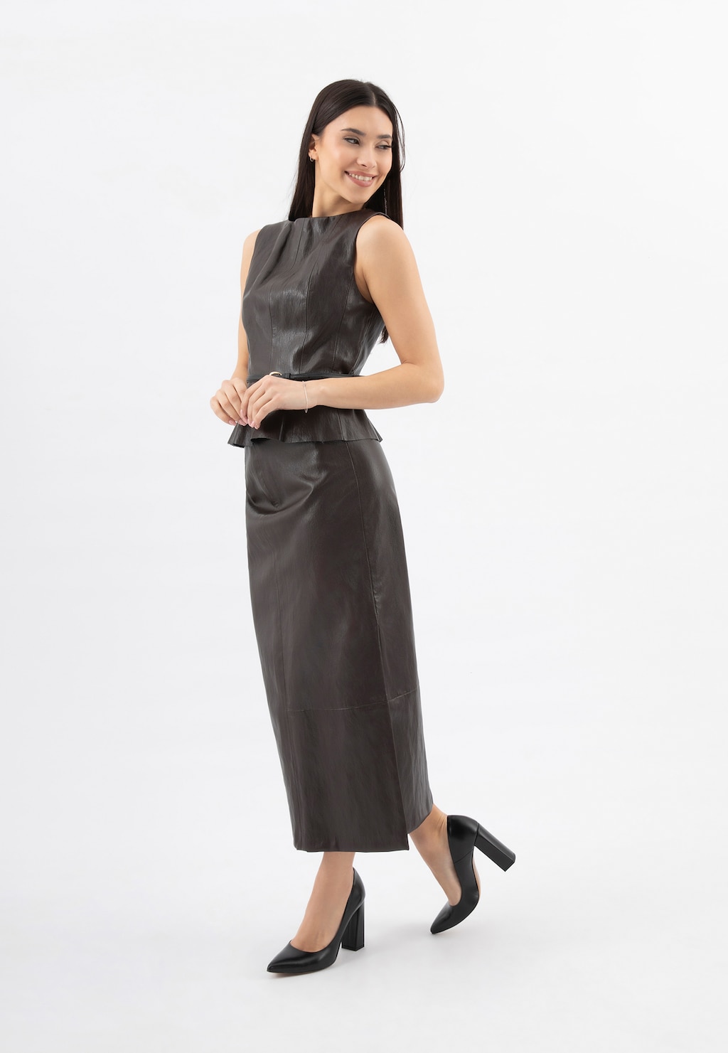 Czarne czółenka damskie na wysokim słupku 35039-51 Widok 1